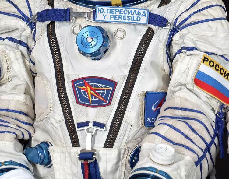 Скафандры “Сокол КВ-2” членов основного экипажа "Союз МС-19"